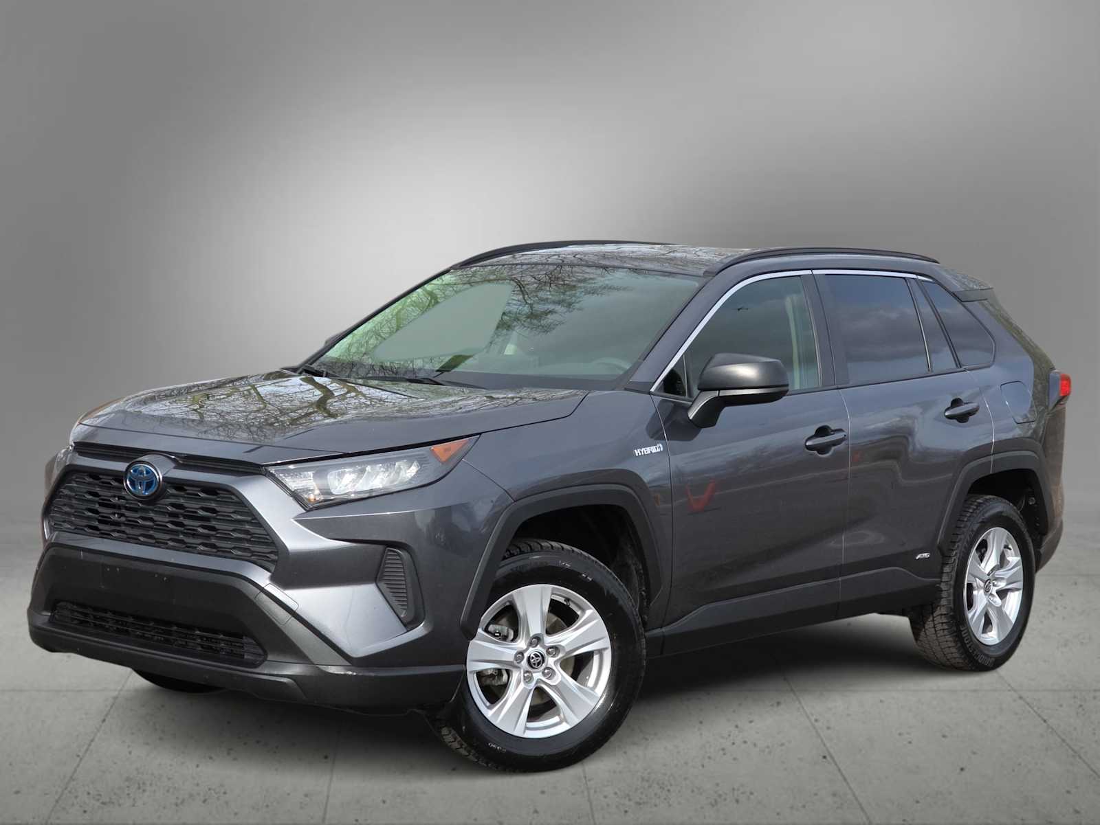 Thumbnail: 2021 Toyota RAV4 - 1