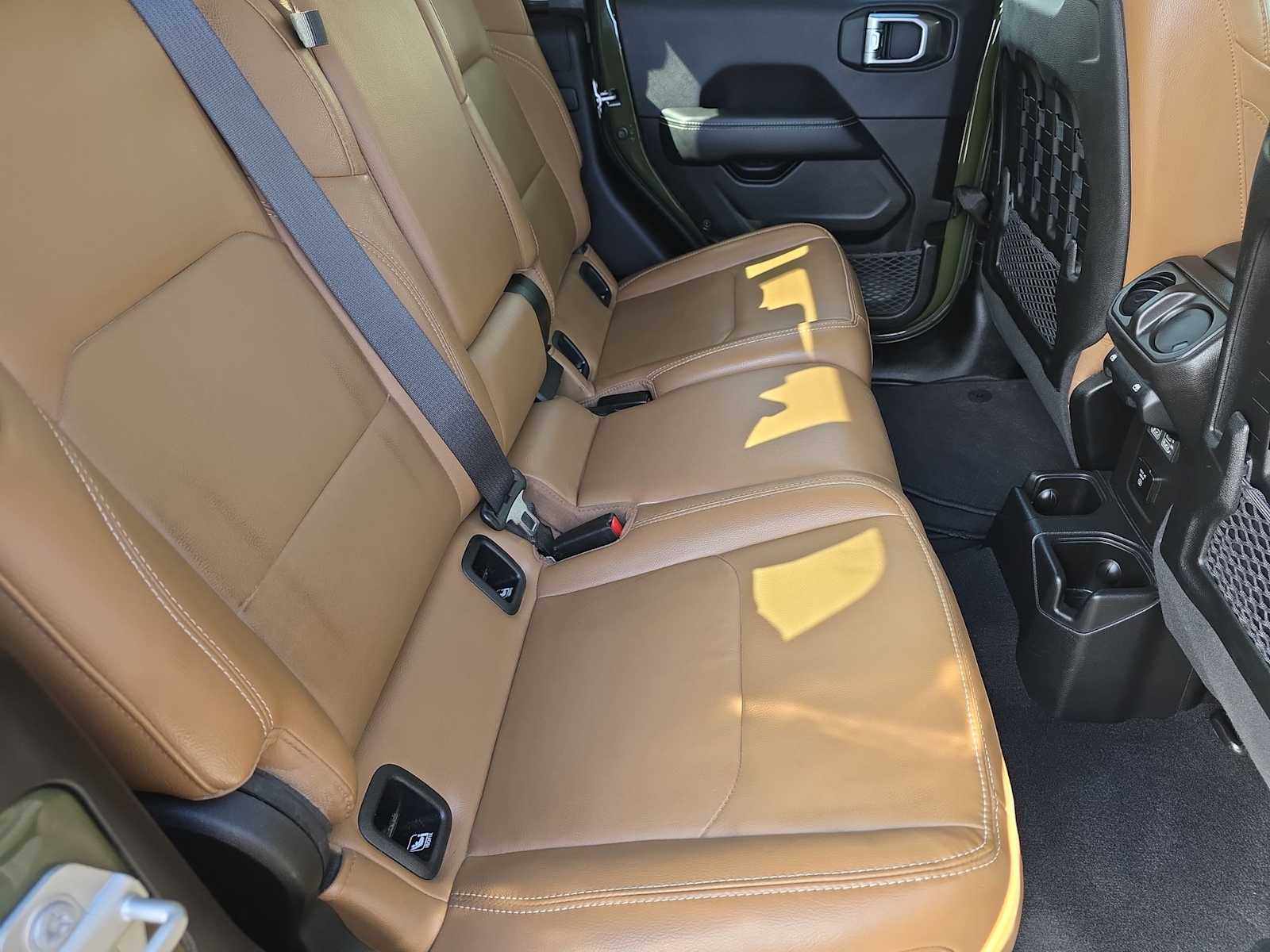 Thumbnail: 2023 Jeep Gladiator - 17