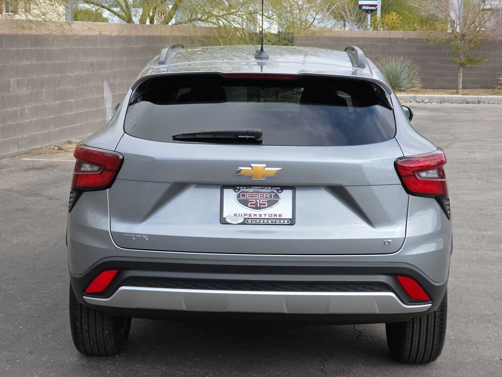 Thumbnail: 2025 Chevrolet Trax - 8