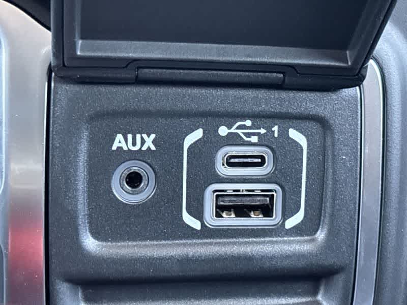 Thumbnail: 2025 Jeep Wrangler - 29