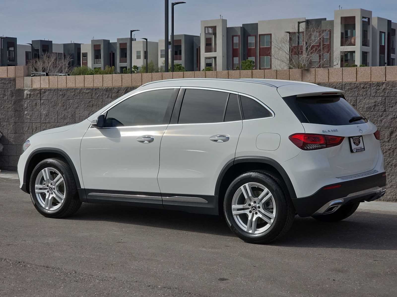 Thumbnail: 2021 Mercedes-Benz GLA - 7