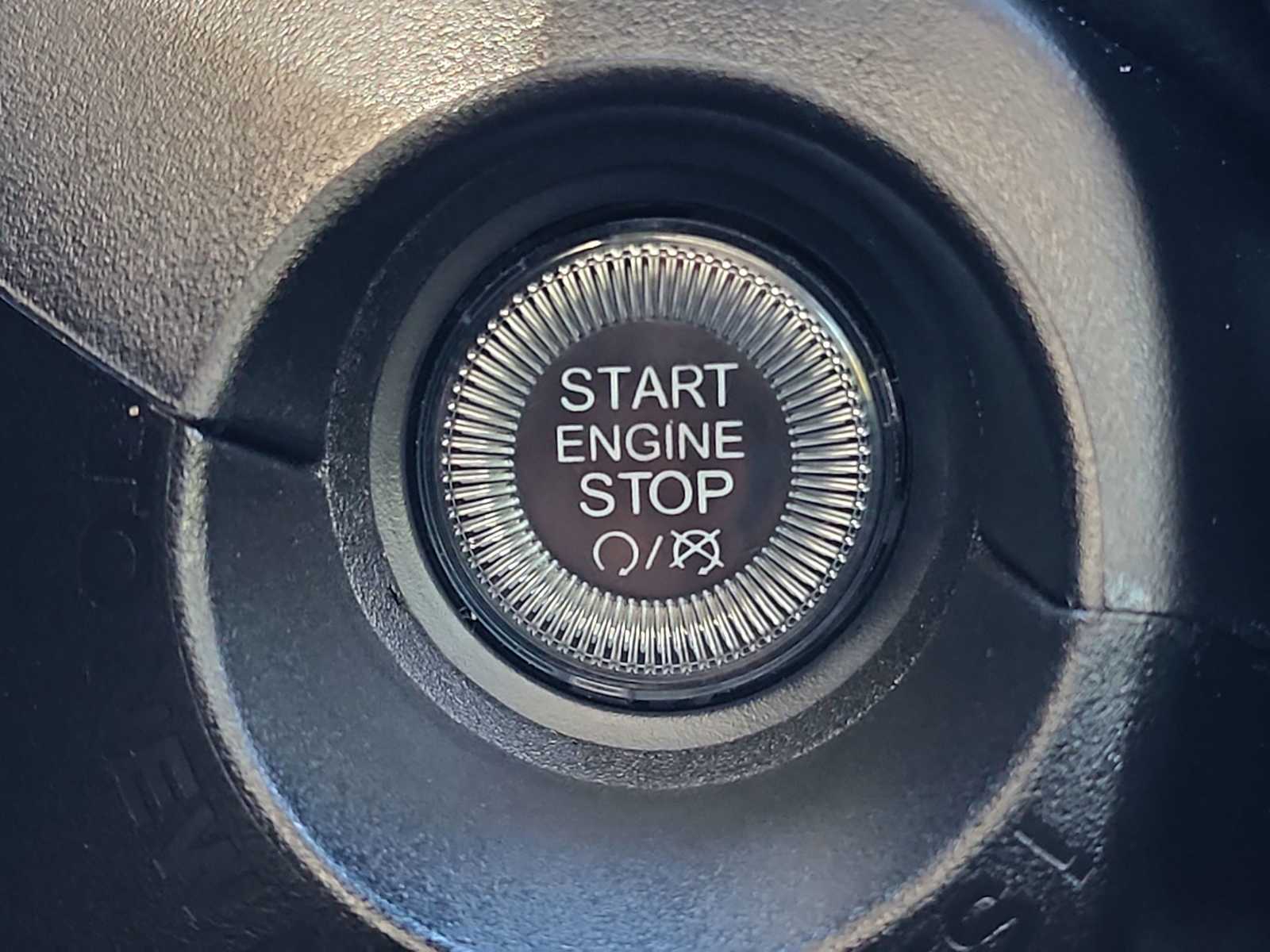 Thumbnail: 2023 Jeep Renegade - 24