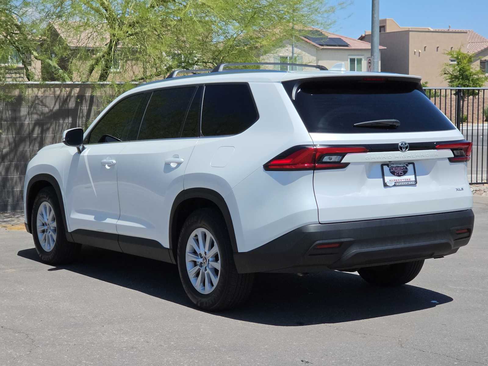 Thumbnail: 2024 Toyota Grand Highlander - 6