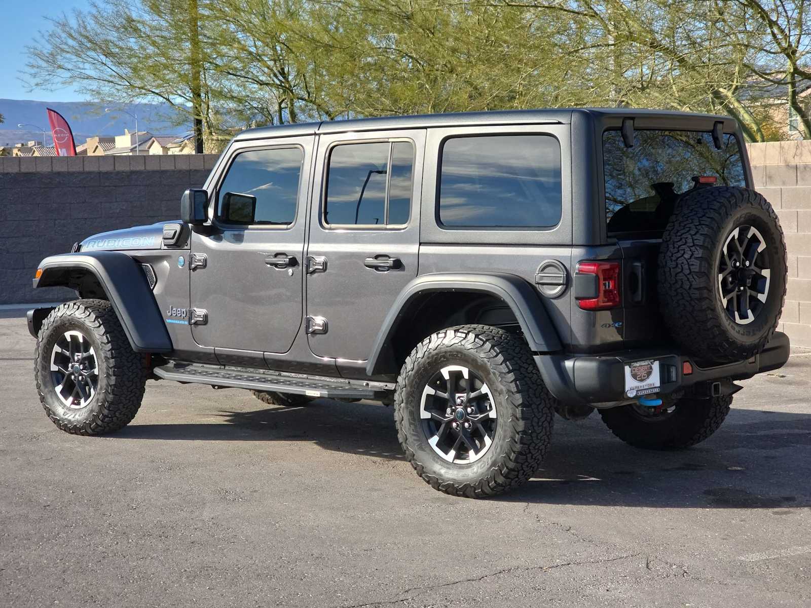 Thumbnail: 2024 Jeep Wrangler - 7