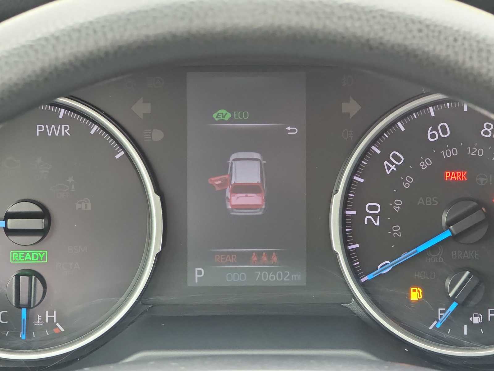 Thumbnail: 2021 Toyota RAV4 - 22