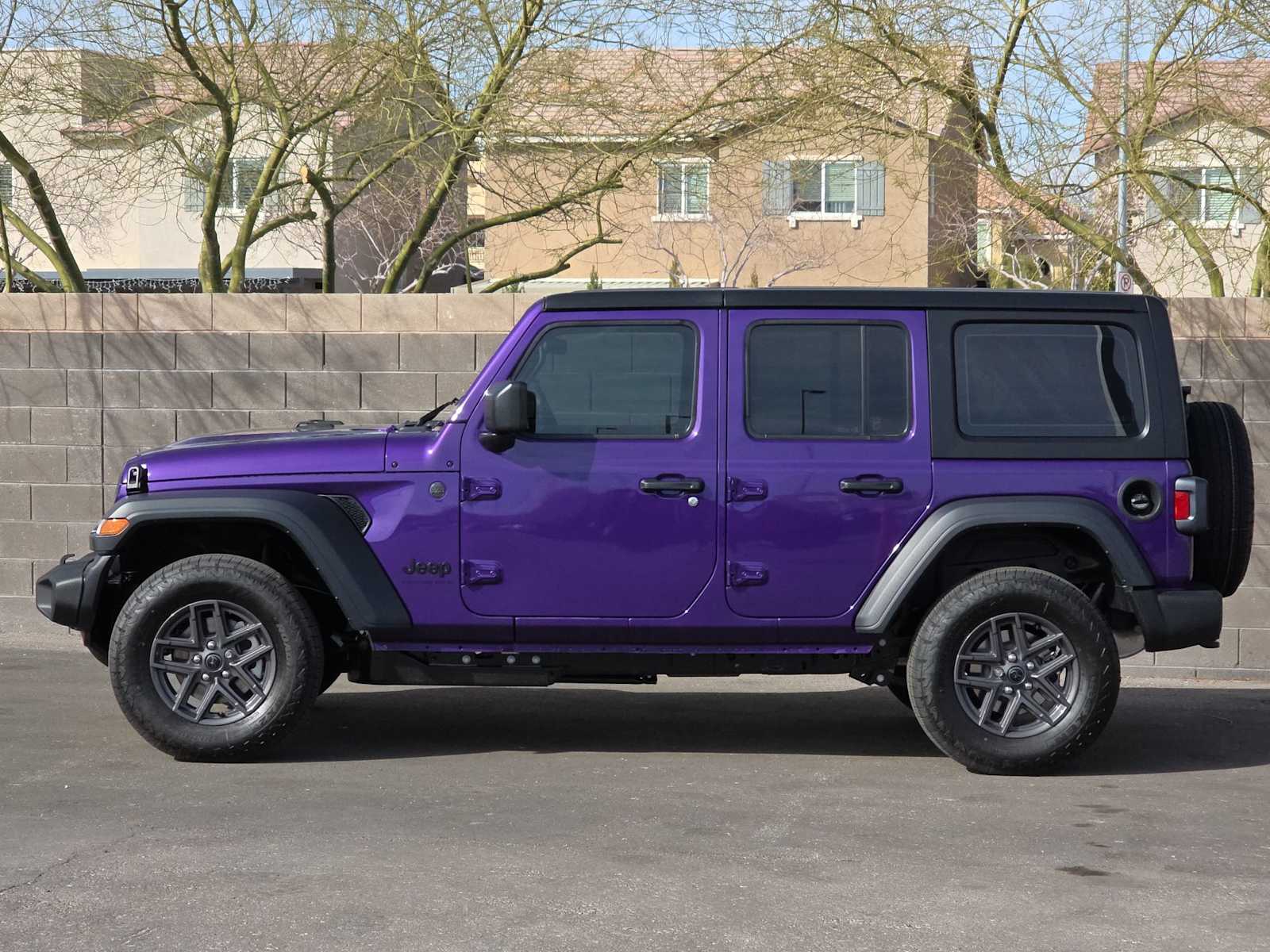 Thumbnail: 2026 Jeep Wrangler - 6