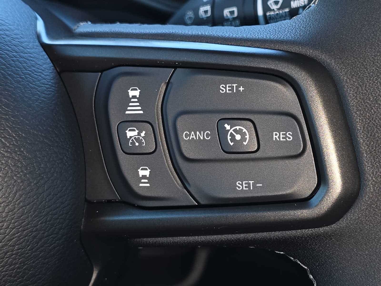 Thumbnail: 2026 Jeep Wrangler - 32