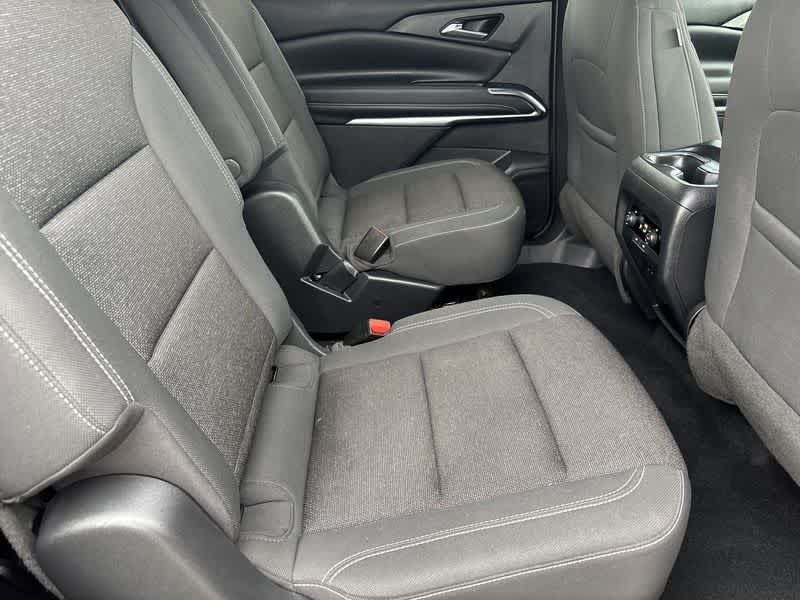 Thumbnail: 2024 Chevrolet Traverse - 17