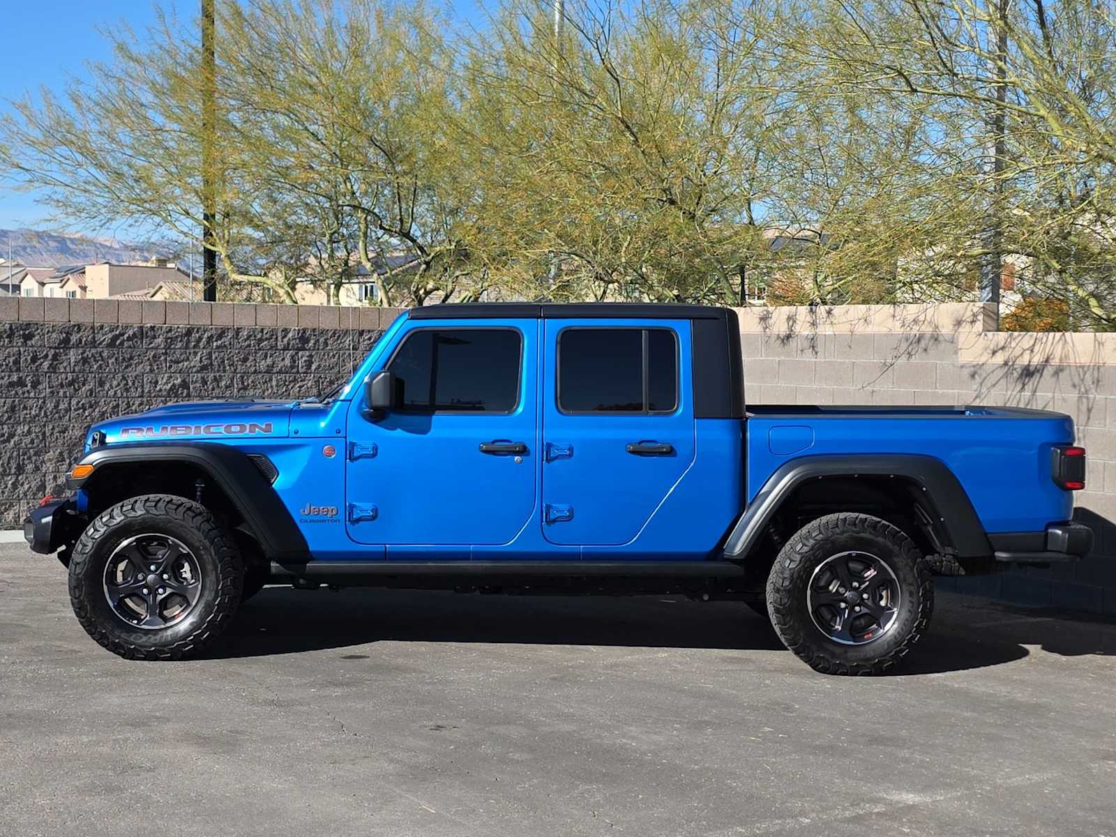 Thumbnail: 2022 Jeep Gladiator - 6