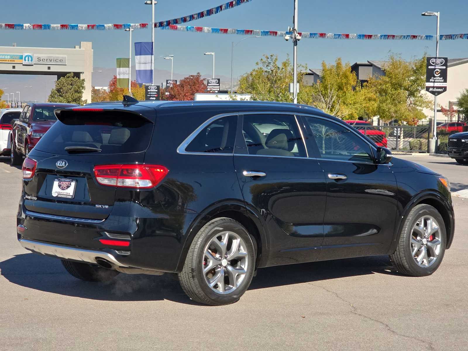 Thumbnail: 2016 Kia Sorento - 9