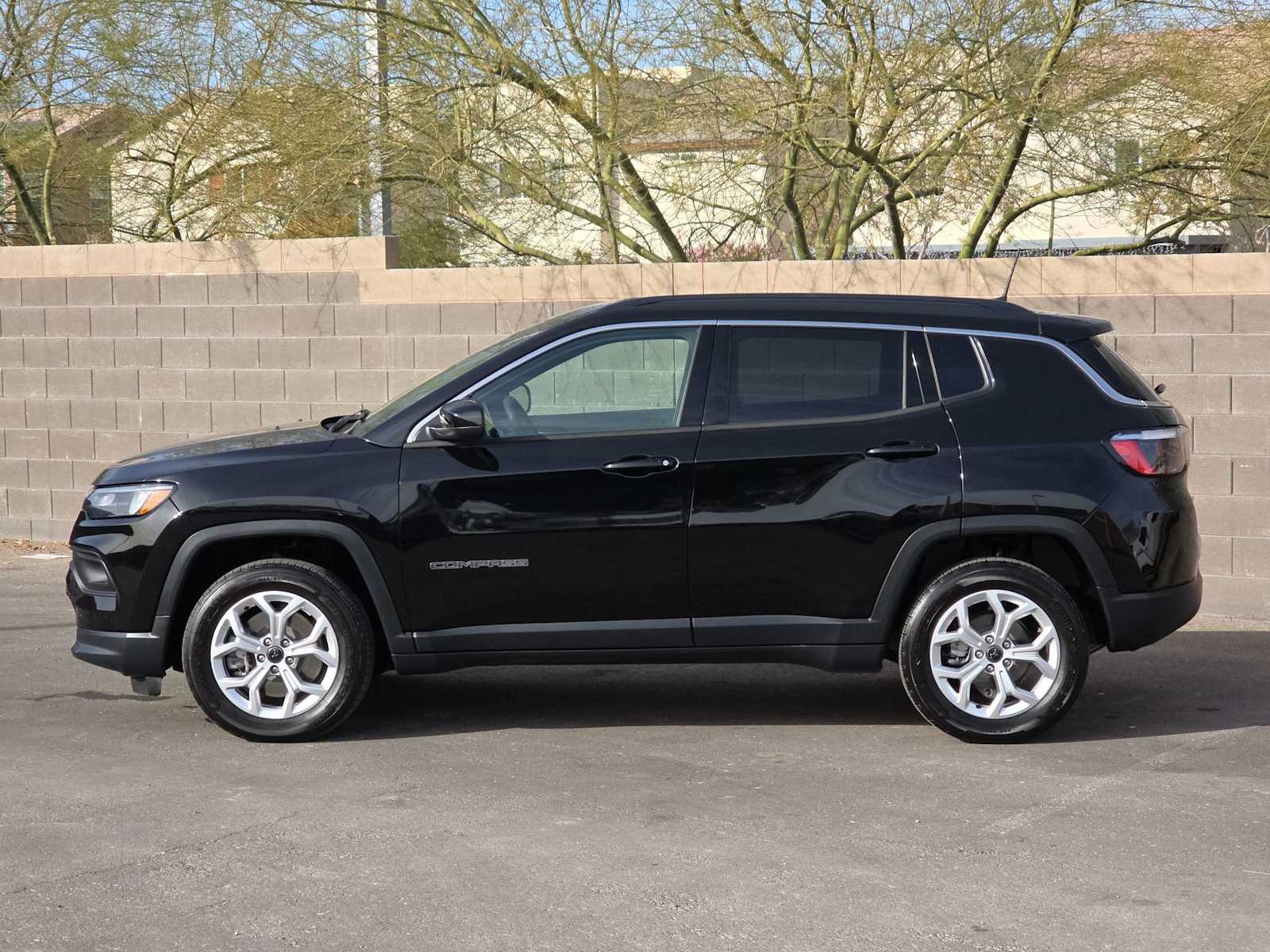 Thumbnail: 2025 Jeep Compass - 6