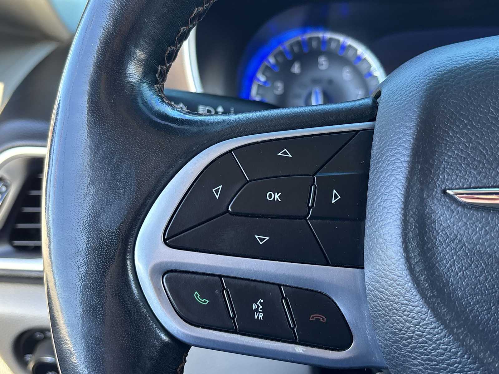 Thumbnail: 2019 Chrysler Pacifica - 29