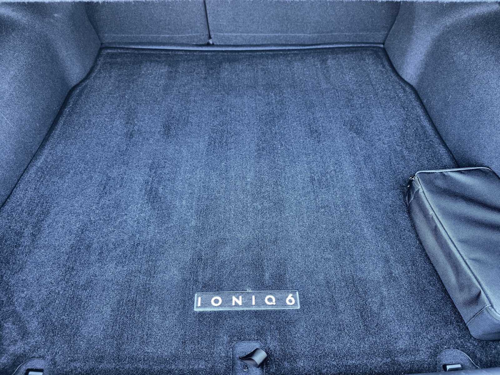 Thumbnail: 2024 Hyundai Ioniq 6 - 23