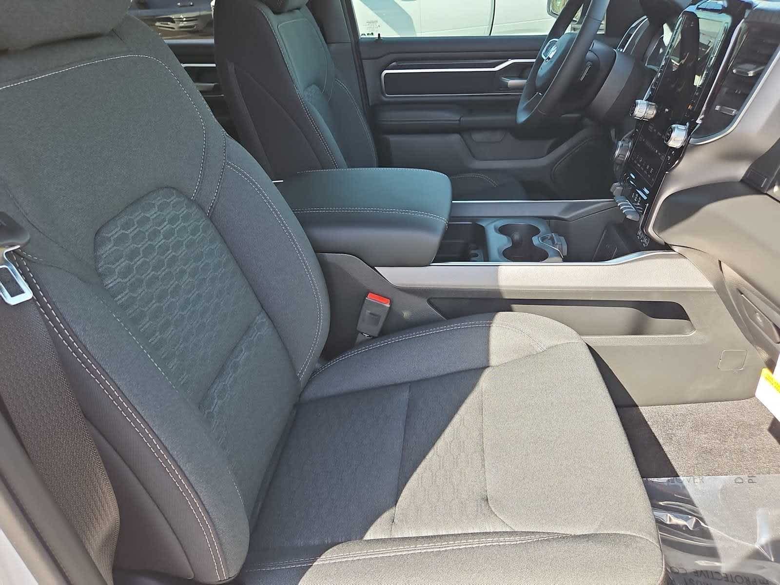 Thumbnail: 2026 RAM 1500 - 29