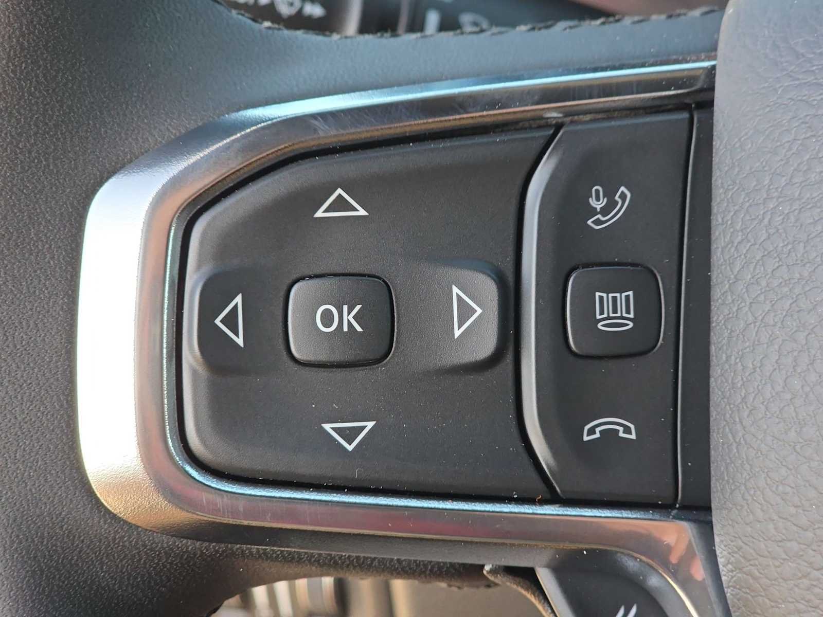 Thumbnail: 2026 RAM 1500 - 24