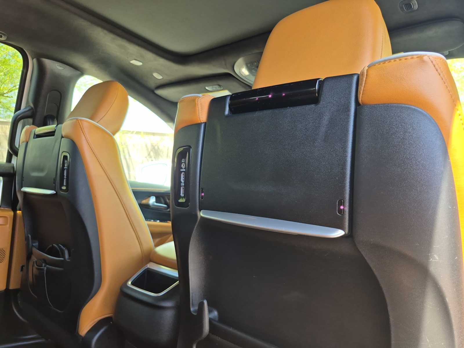Thumbnail: 2021 Chrysler Pacifica - 16