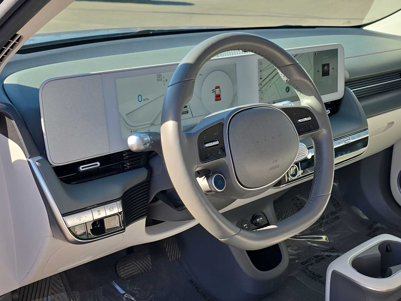 Thumbnail: 2023 Hyundai Ioniq 5 - 2