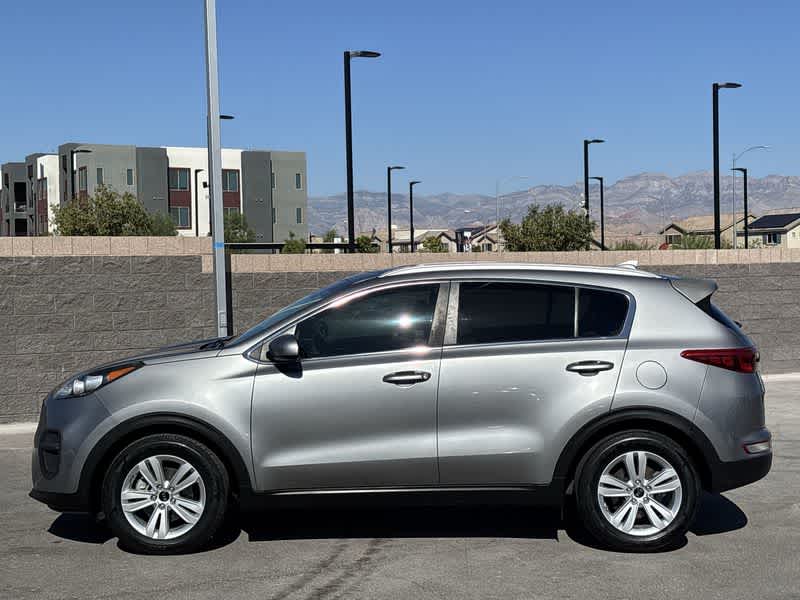 Thumbnail: 2019 Kia Sportage - 5