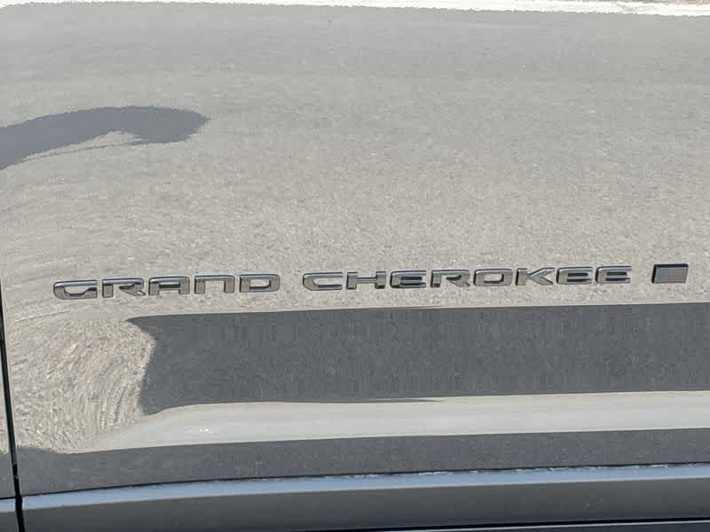 Thumbnail: 2025 Jeep Grand Cherokee L - 6