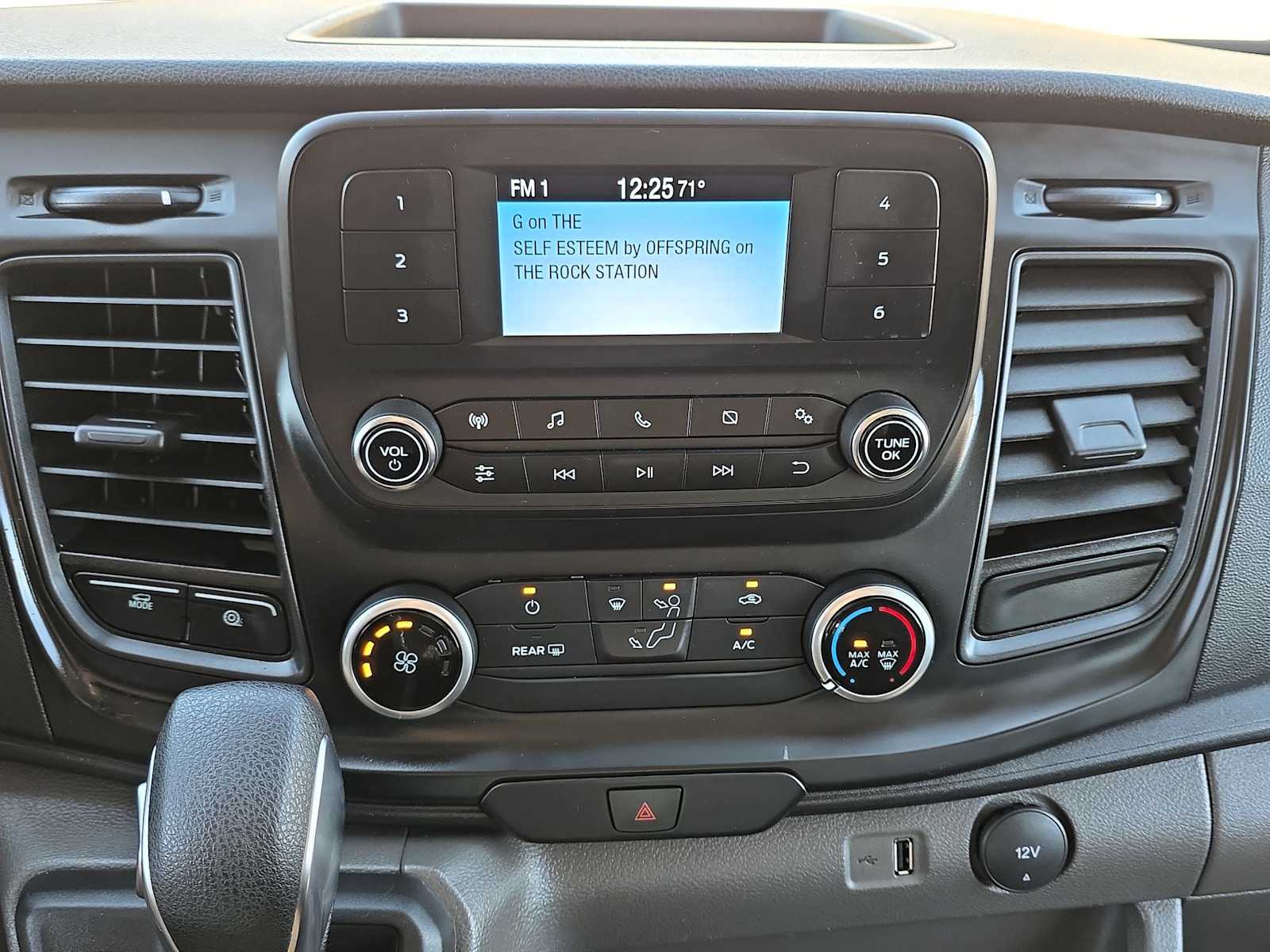 Thumbnail: 2024 Ford Transit Series - 20