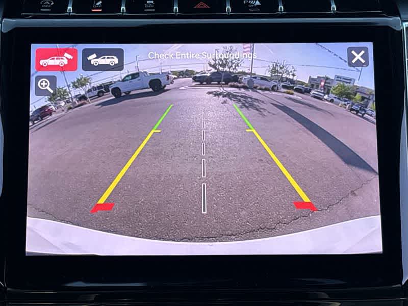 Thumbnail: 2025 Jeep Grand Cherokee - 18