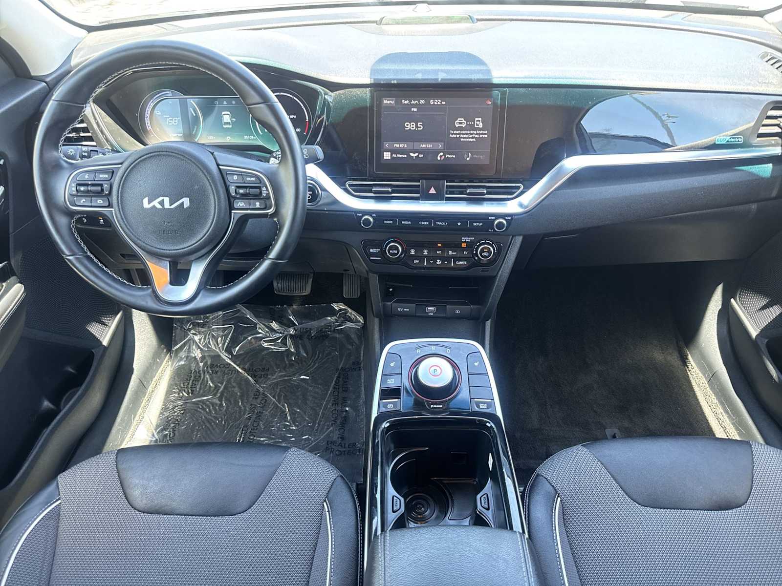 Thumbnail: 2022 Kia Niro - 14