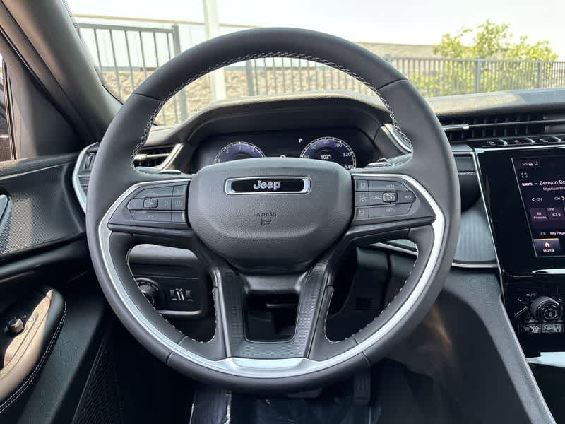 Thumbnail: 2025 Jeep Grand Cherokee L - 19
