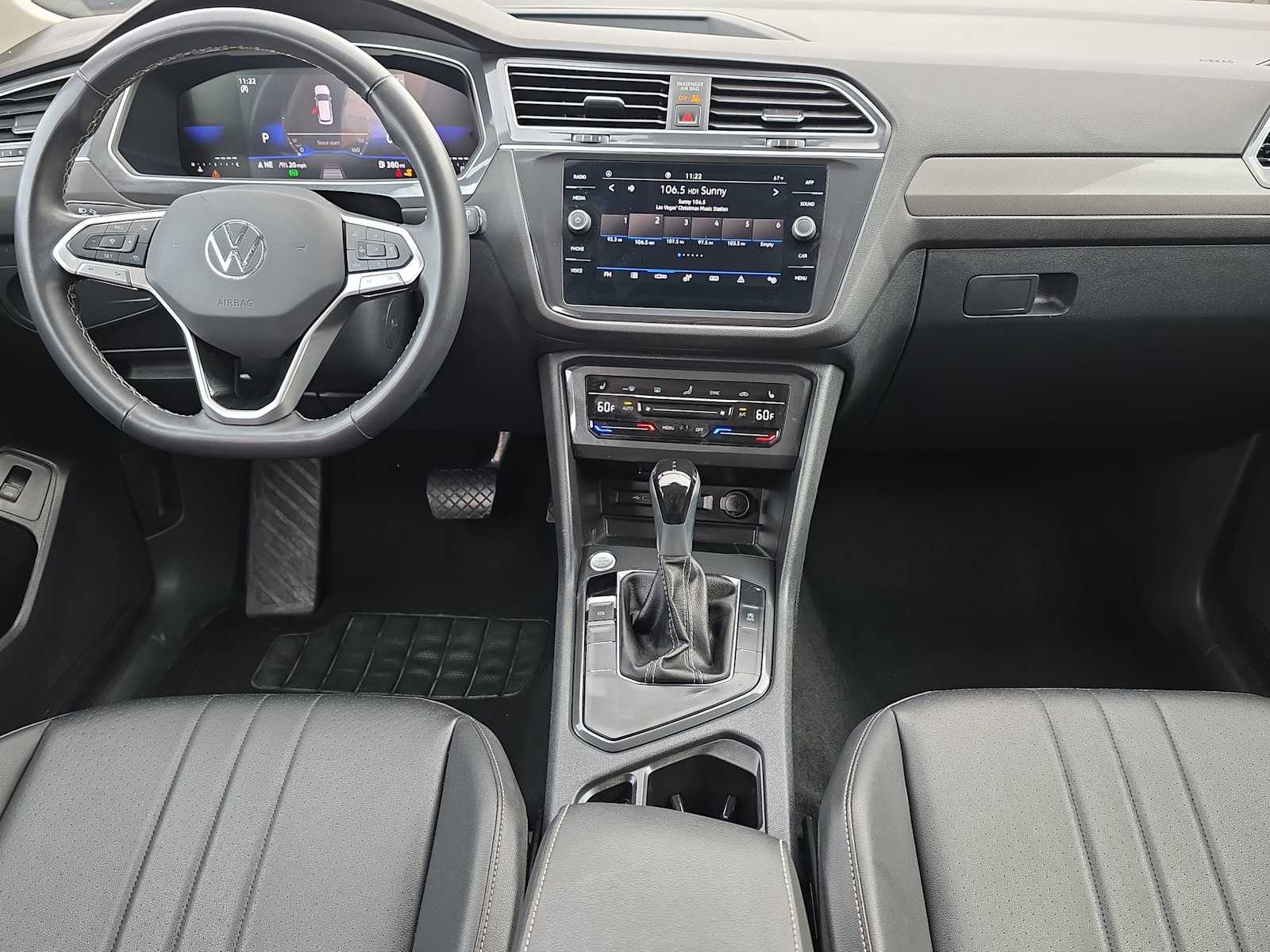 Thumbnail: 2024 Volkswagen Tiguan - 14