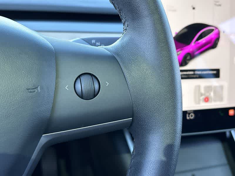 Thumbnail: 2020 Tesla Model 3 - 27