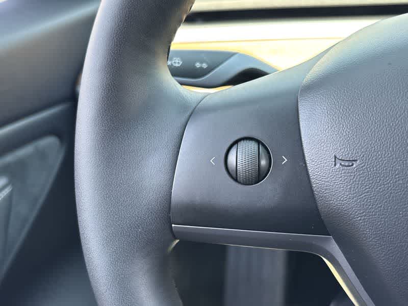 Thumbnail: 2019 Tesla Model 3 - 29