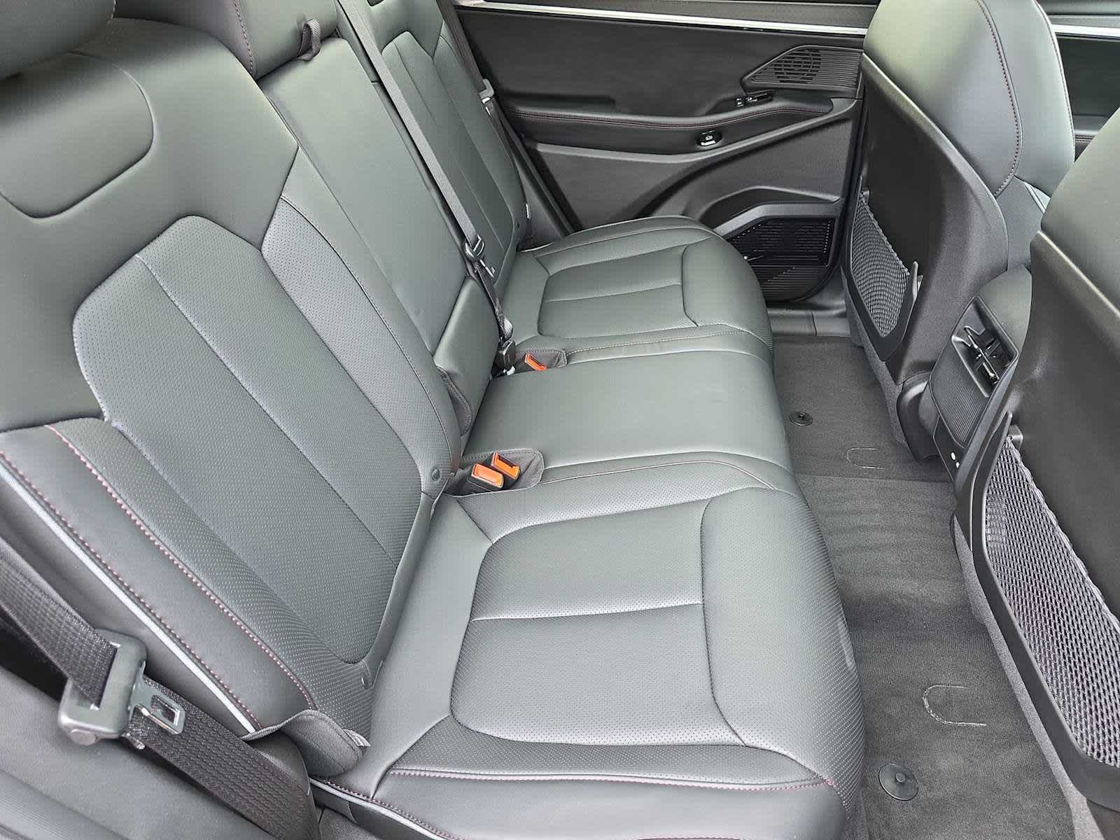 Thumbnail: 2025 Jeep Wagoneer S - 17