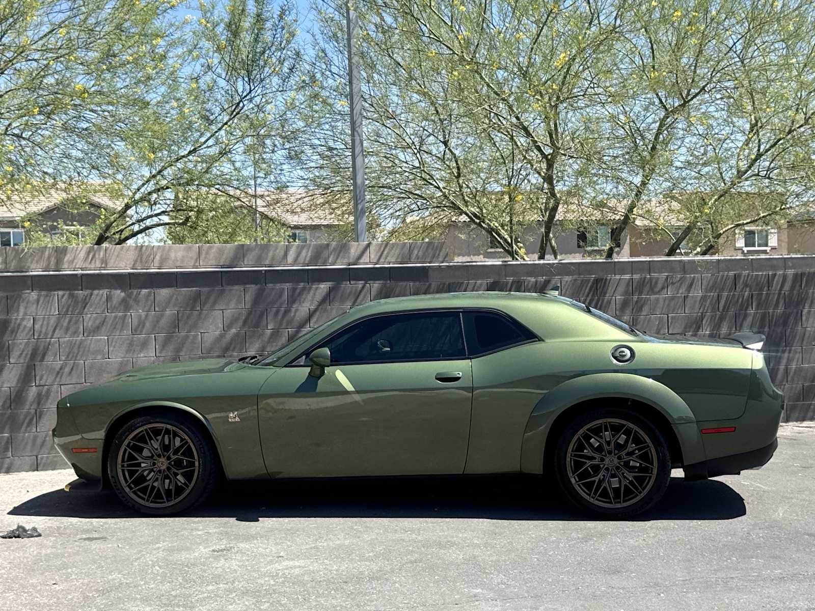 Thumbnail: 2022 Dodge Challenger - 4