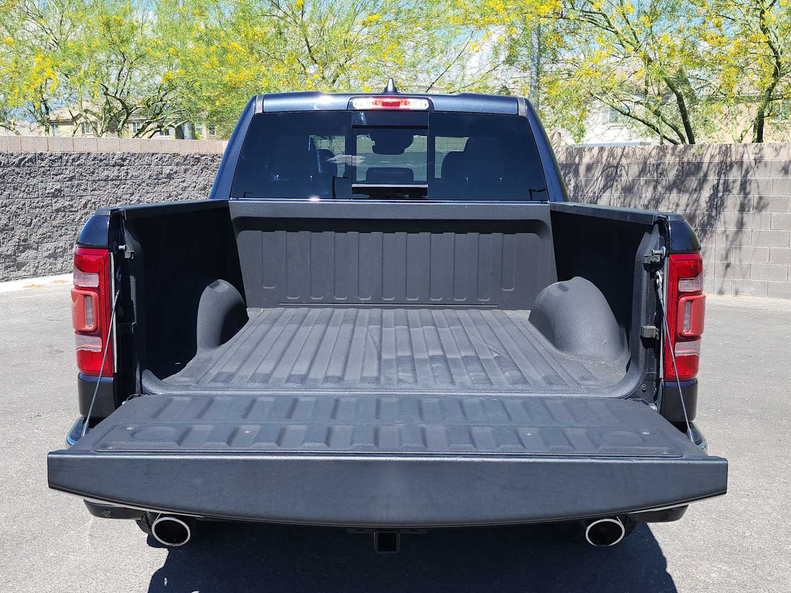 Thumbnail: 2019 RAM 1500 - 23