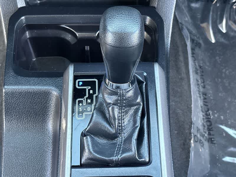 Thumbnail: 2019 Toyota Tacoma - 17