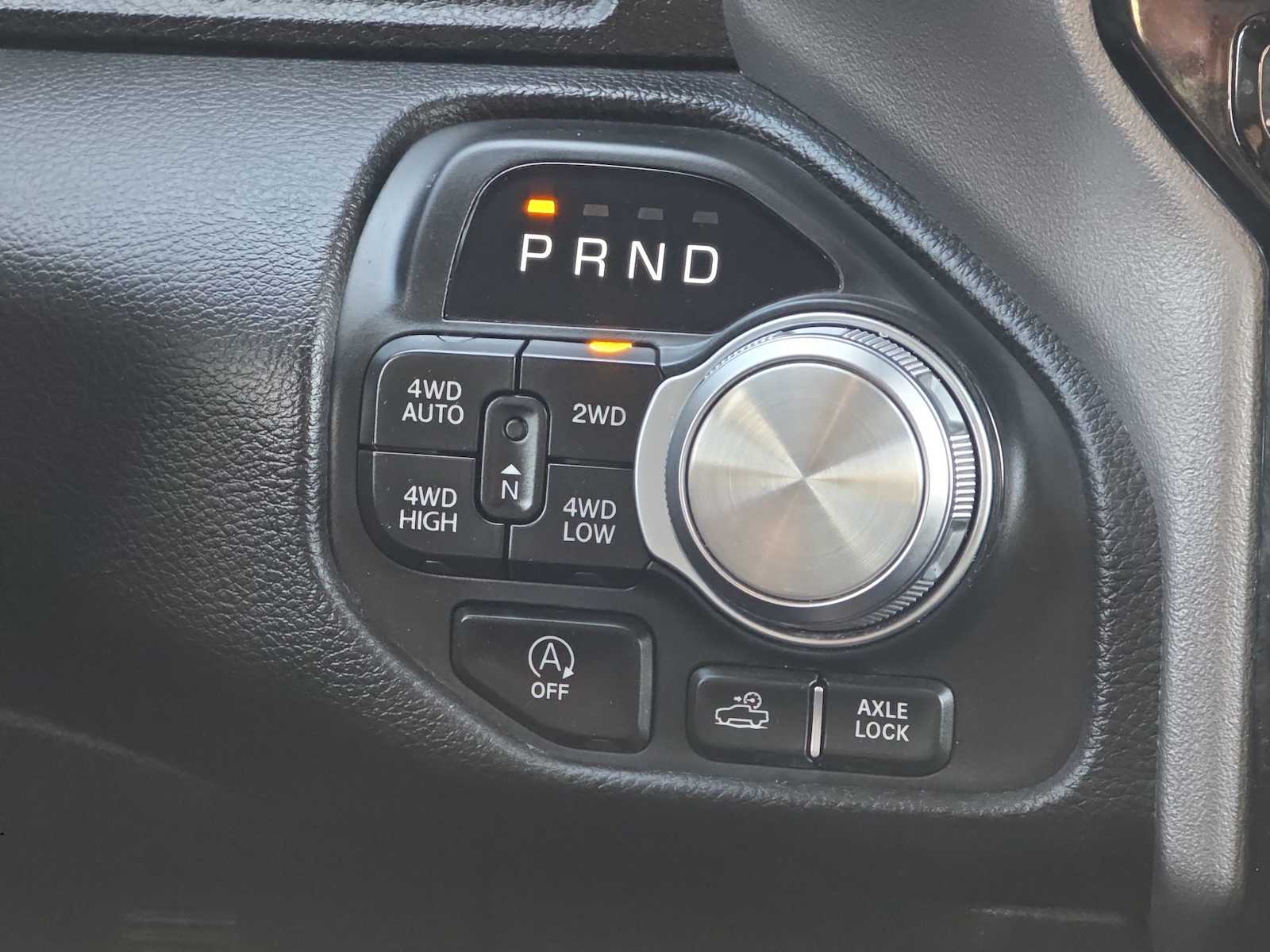 Thumbnail: 2025 RAM 1500 - 21