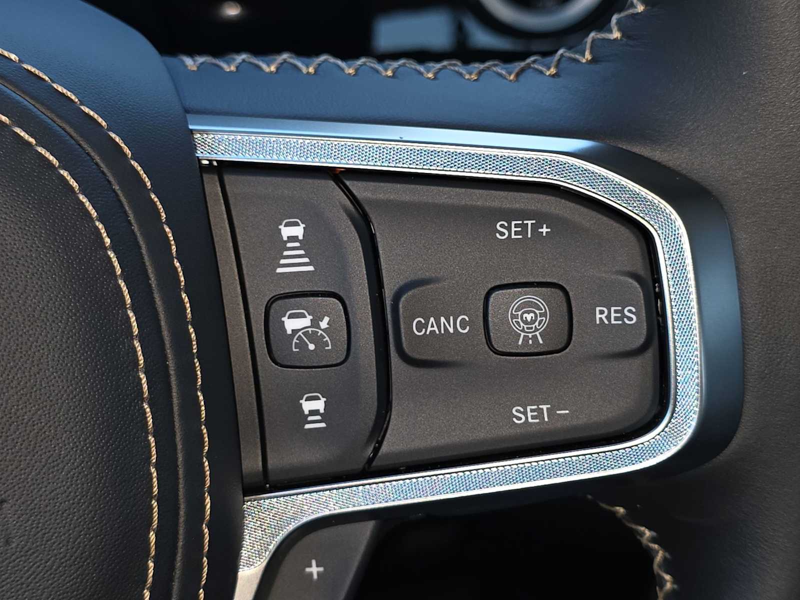 Thumbnail: 2026 RAM 1500 - 38