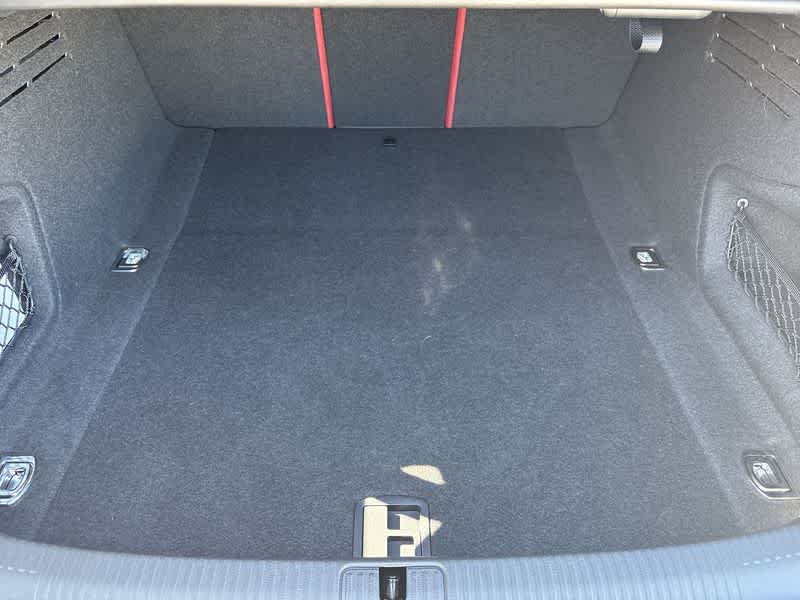 Thumbnail: 2023 Audi S4 - 21