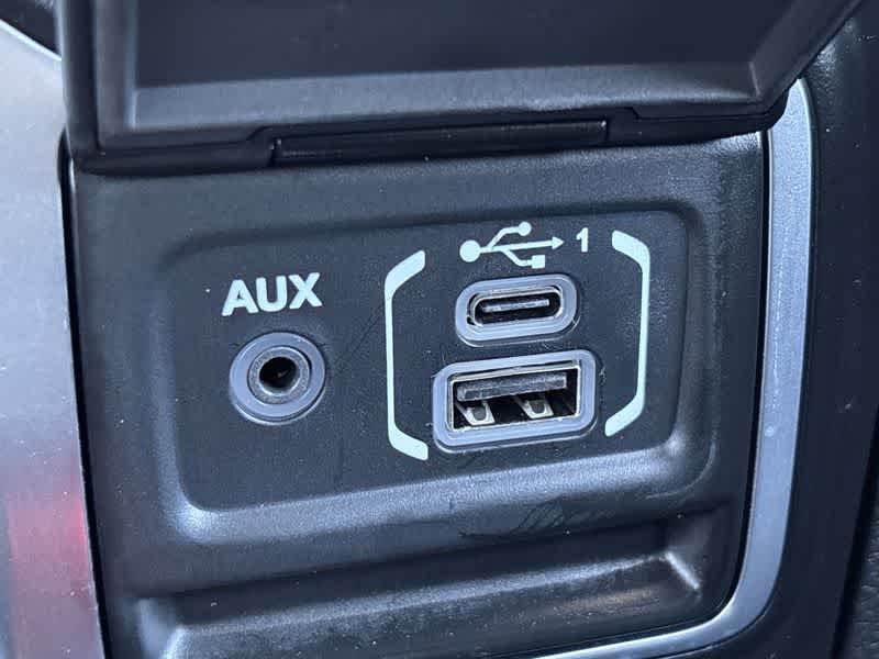Thumbnail: 2021 Jeep Wrangler - 30