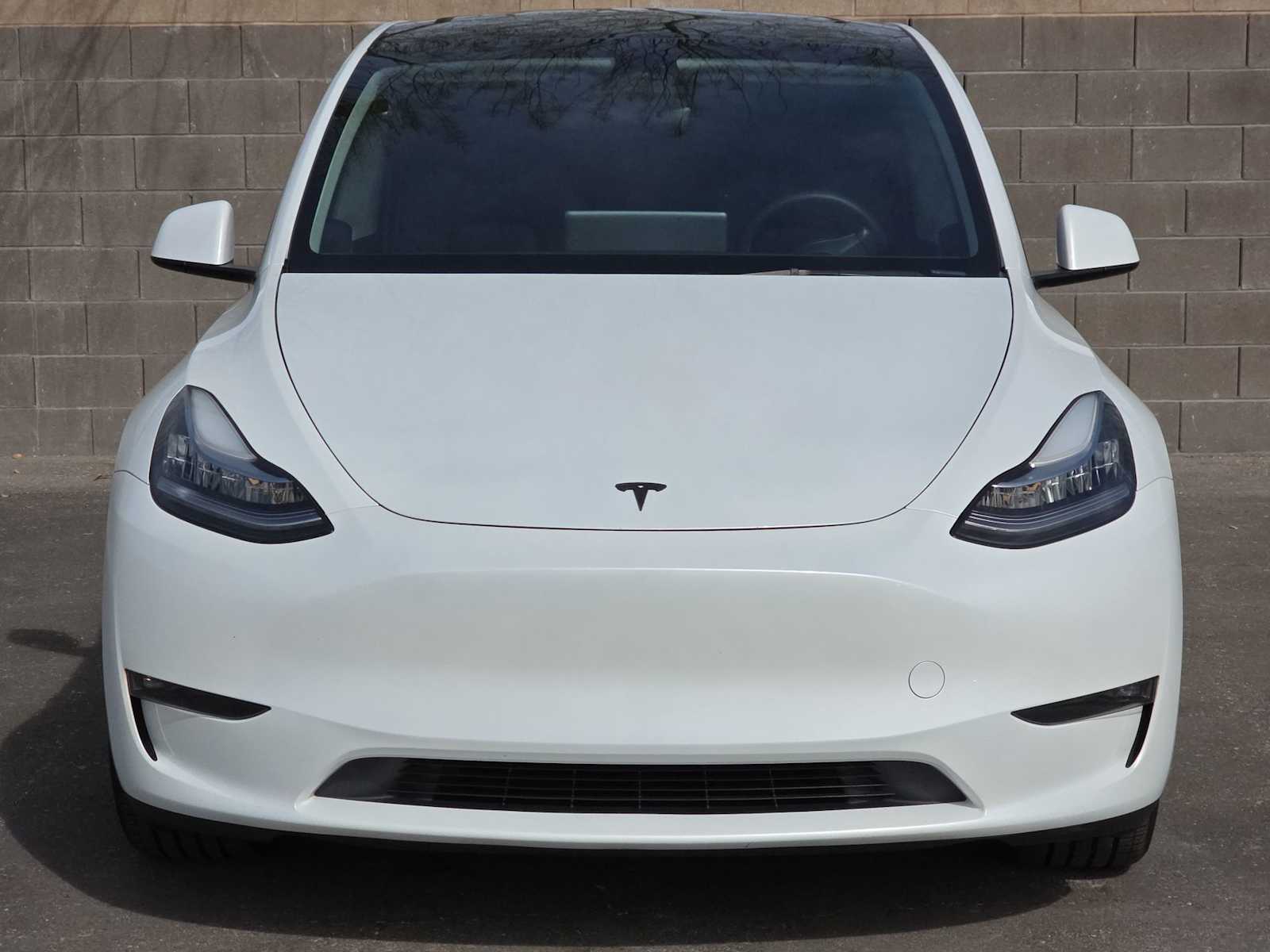 Thumbnail: 2023 Tesla Model Y - 4