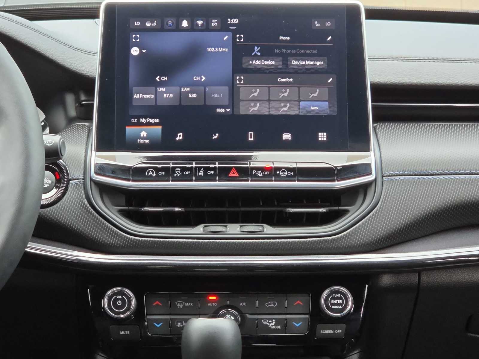 Thumbnail: 2025 Jeep Compass - 20