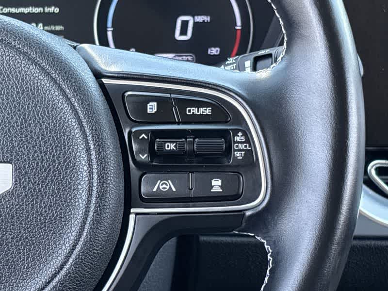 Thumbnail: 2022 Kia Niro - 27