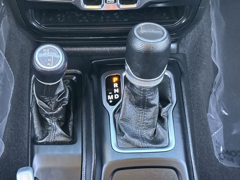 Thumbnail: 2020 Jeep Gladiator - 21