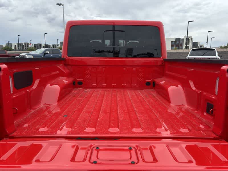 Thumbnail: 2025 Jeep Gladiator - 23