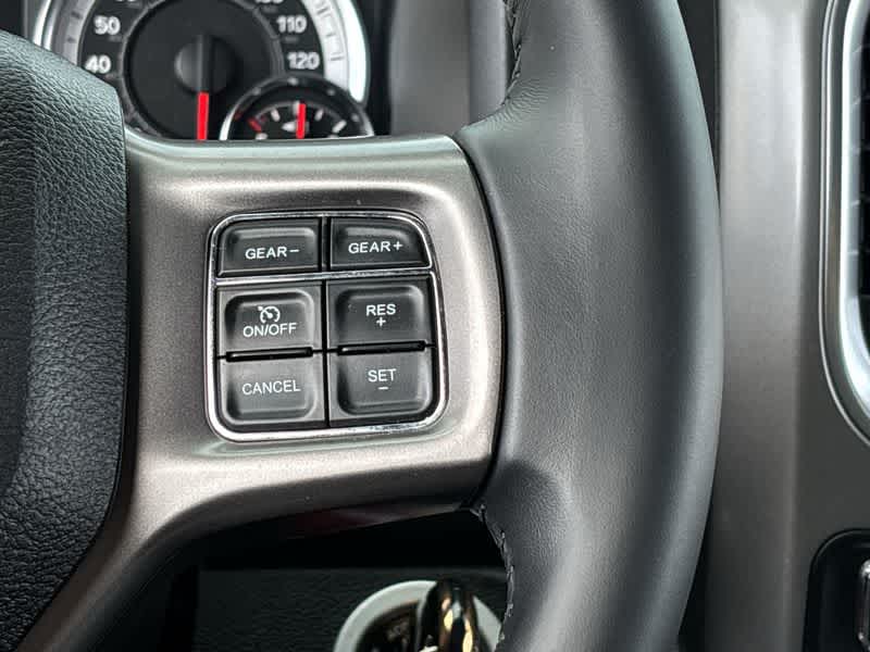 Thumbnail: 2023 RAM 1500 Classic - 27
