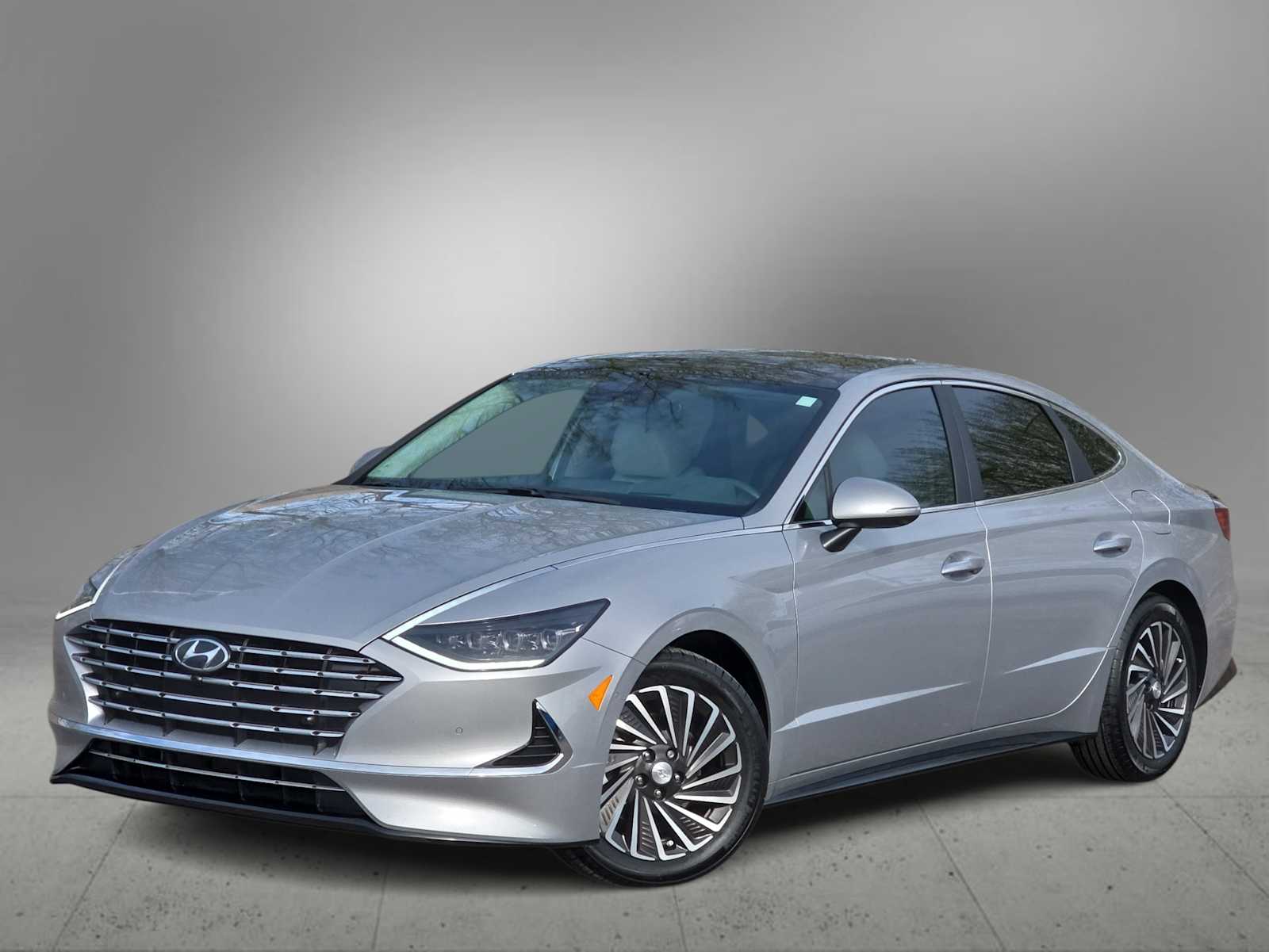 Thumbnail: 2023 Hyundai Sonata - 1