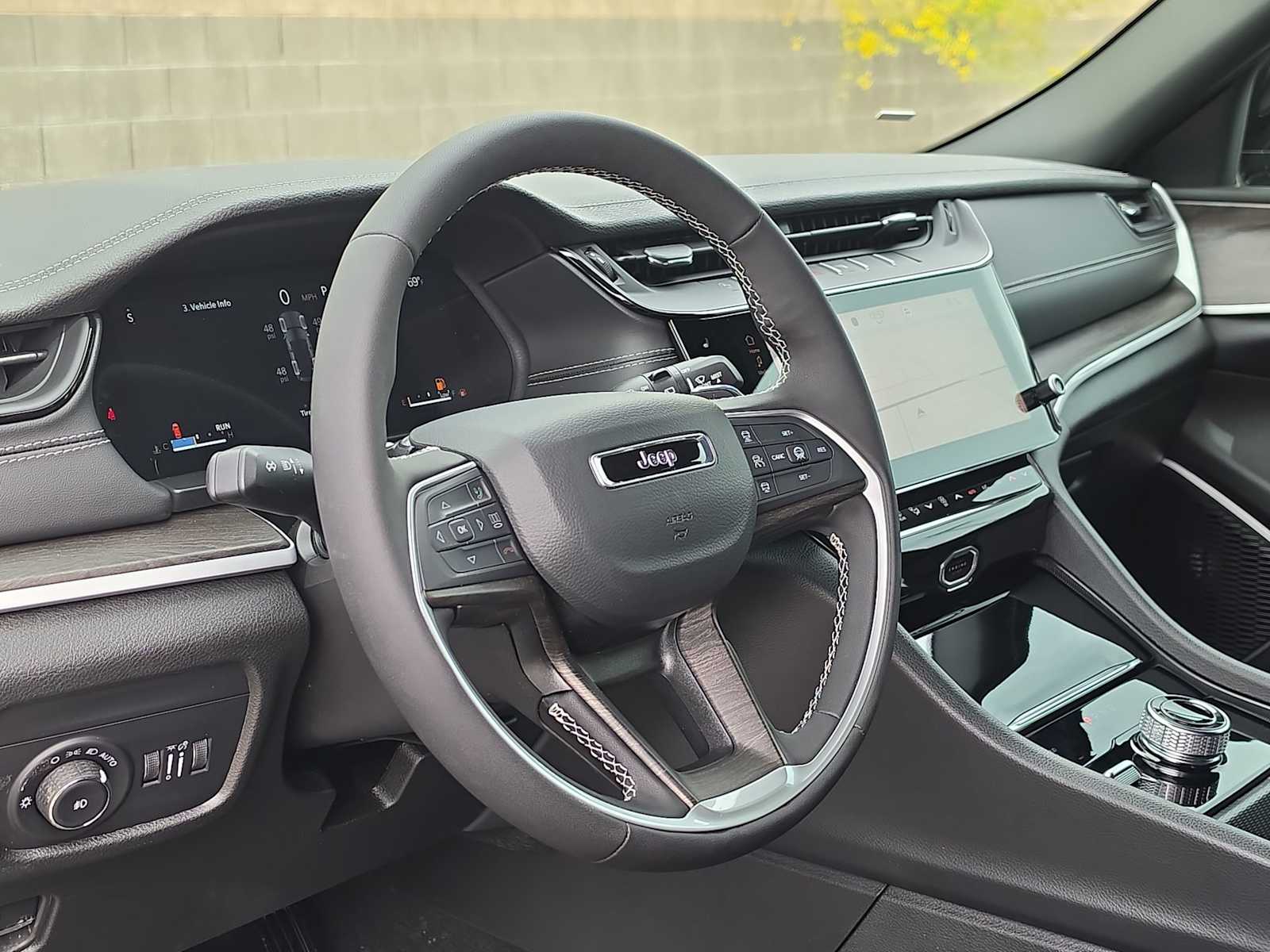 Thumbnail: 2026 Jeep Grand Cherokee - 2