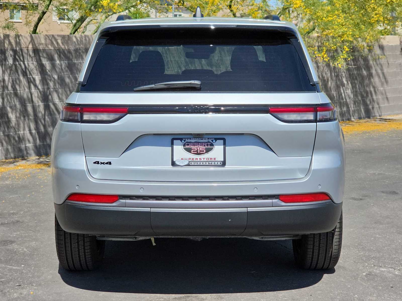 Thumbnail: 2026 Jeep Grand Cherokee - 8