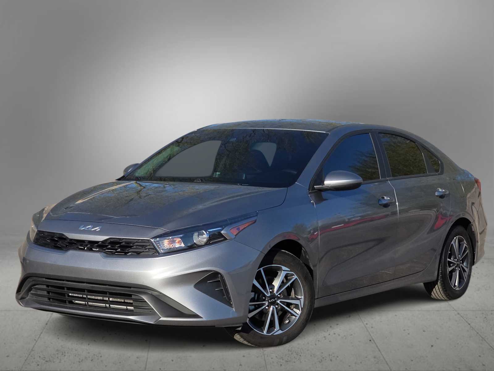 Thumbnail: 2024 Kia Forte - 1