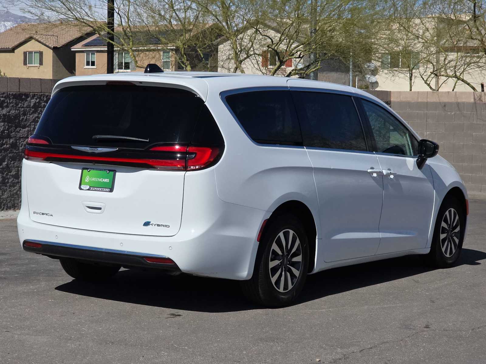 Thumbnail: 2024 Chrysler Pacifica - 9