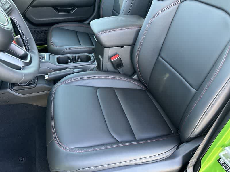 Thumbnail: 2025 Jeep Gladiator - 15